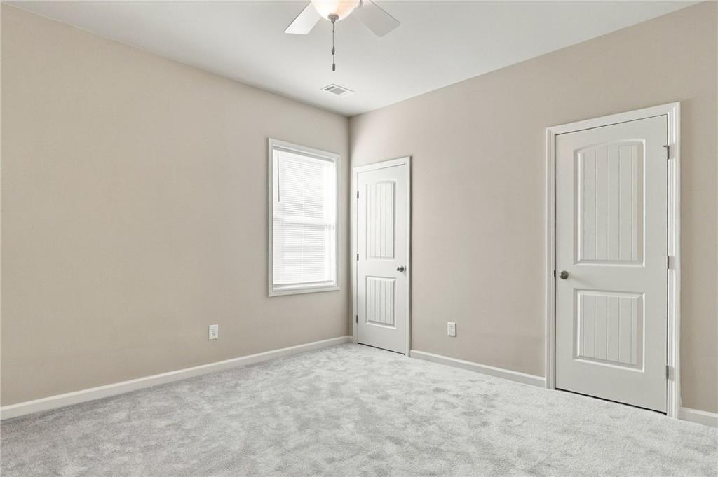3184 Hawthorne Path Property Photo 28