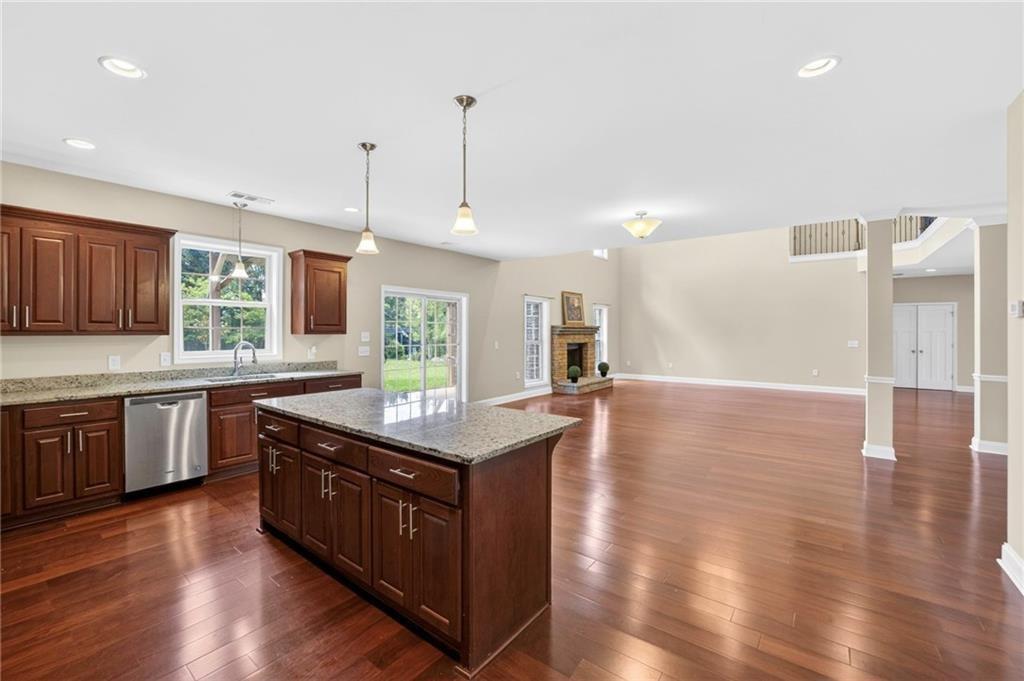 2204 Sidney Drive Property Photo 15
