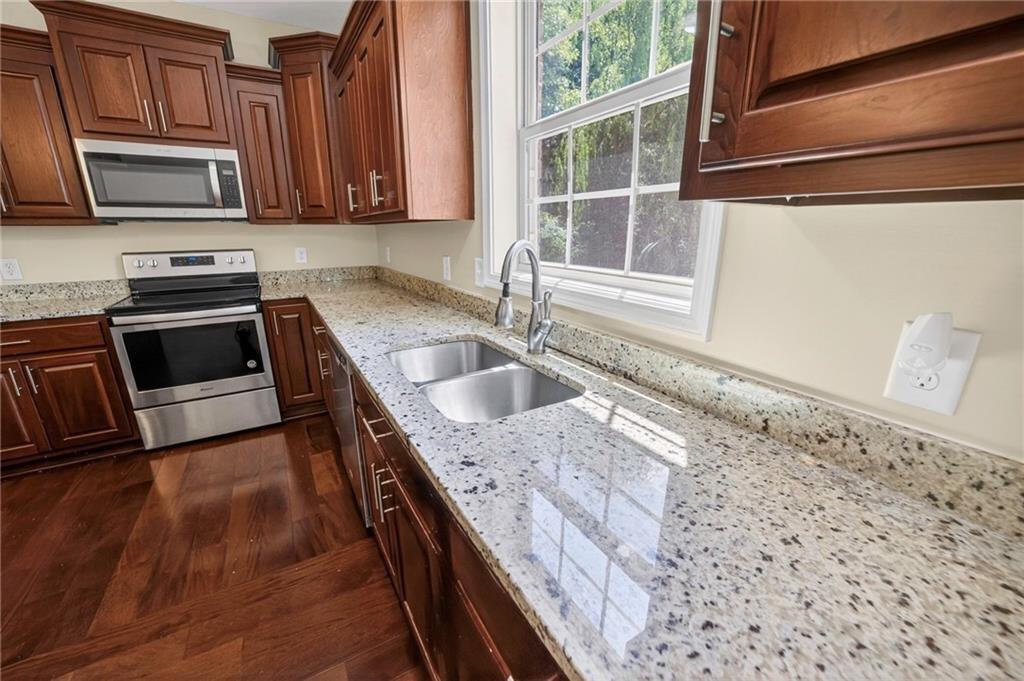 2204 Sidney Drive Property Photo 16