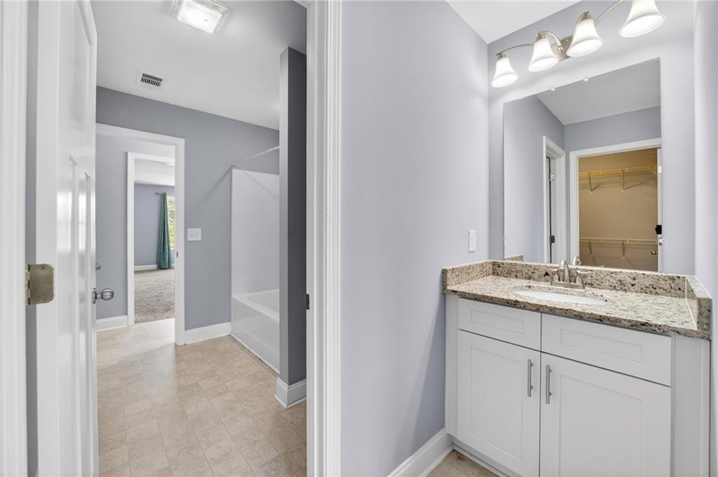 2204 Sidney Drive Property Photo 34