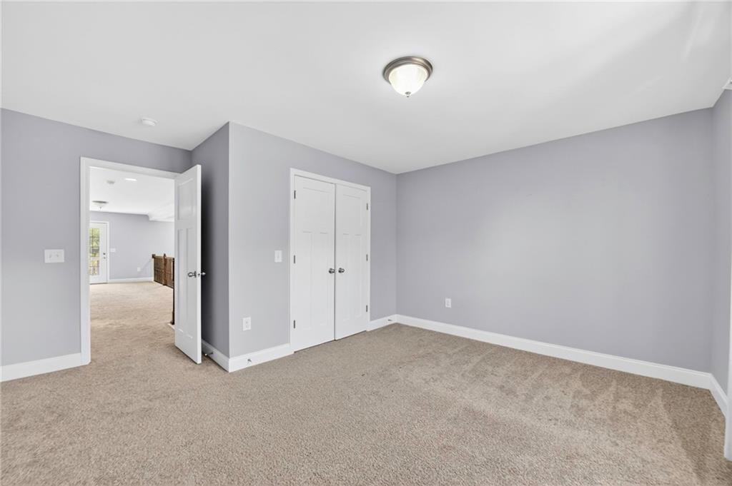 2204 Sidney Drive Property Photo 40
