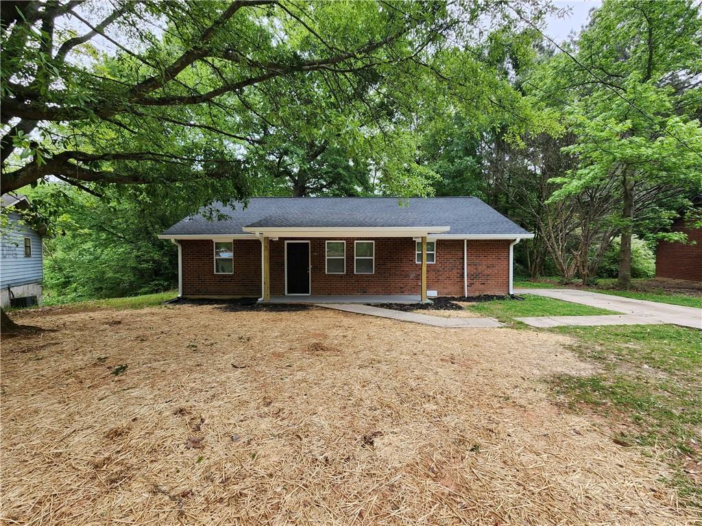 723 W Creek Circle Property Photo 1