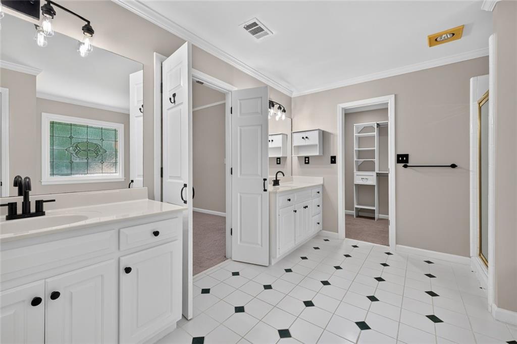 4490 Barony Drive Property Photo 43