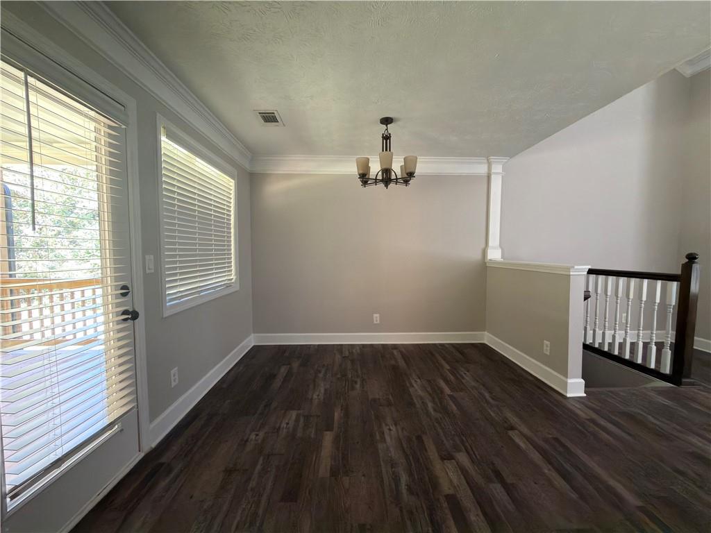 252 Thorn Brook Circle Property Photo 4