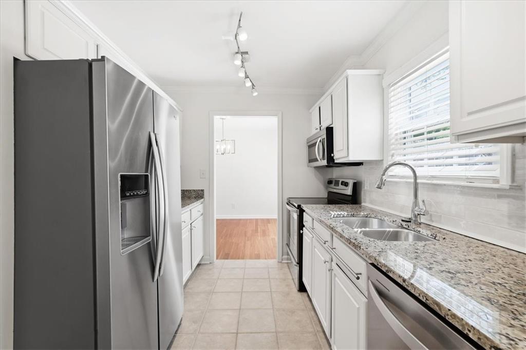 1402 Brighton Property Photo 13