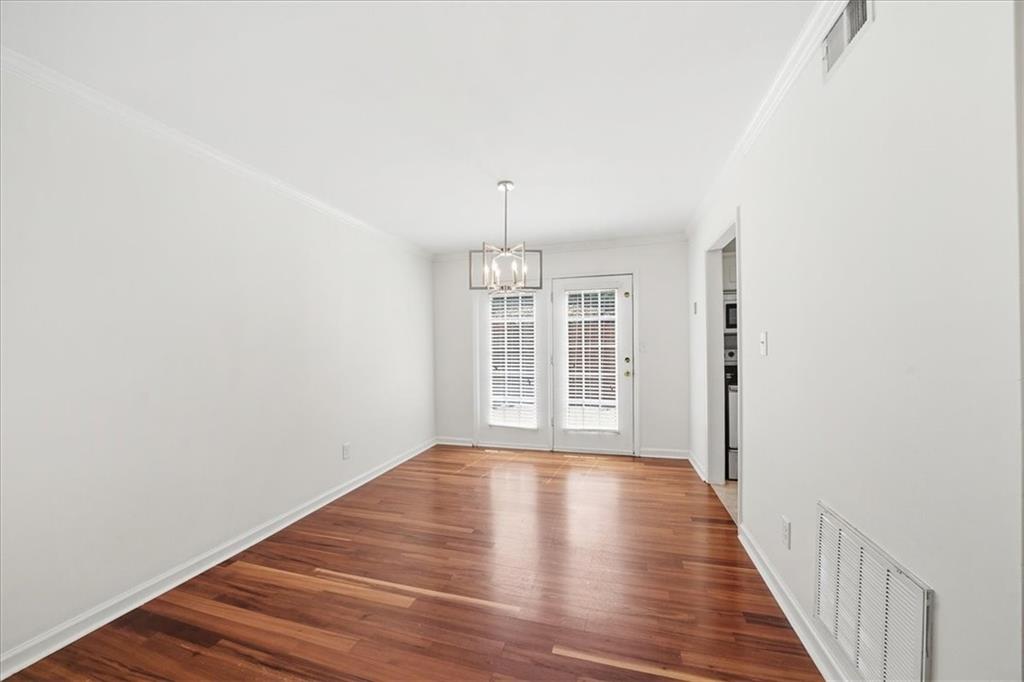 1402 Brighton Property Photo 14