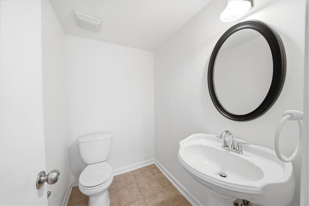 1402 Brighton Property Photo 17