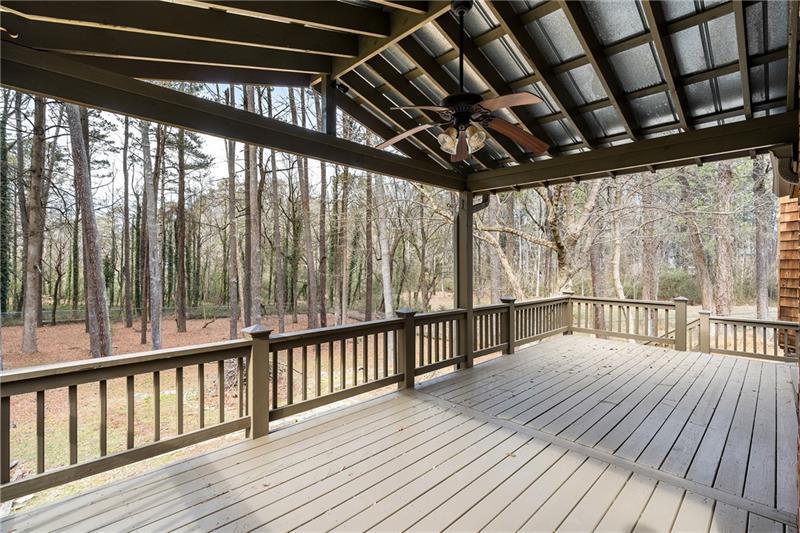 2468 Ridgeway Drive Property Photo 18