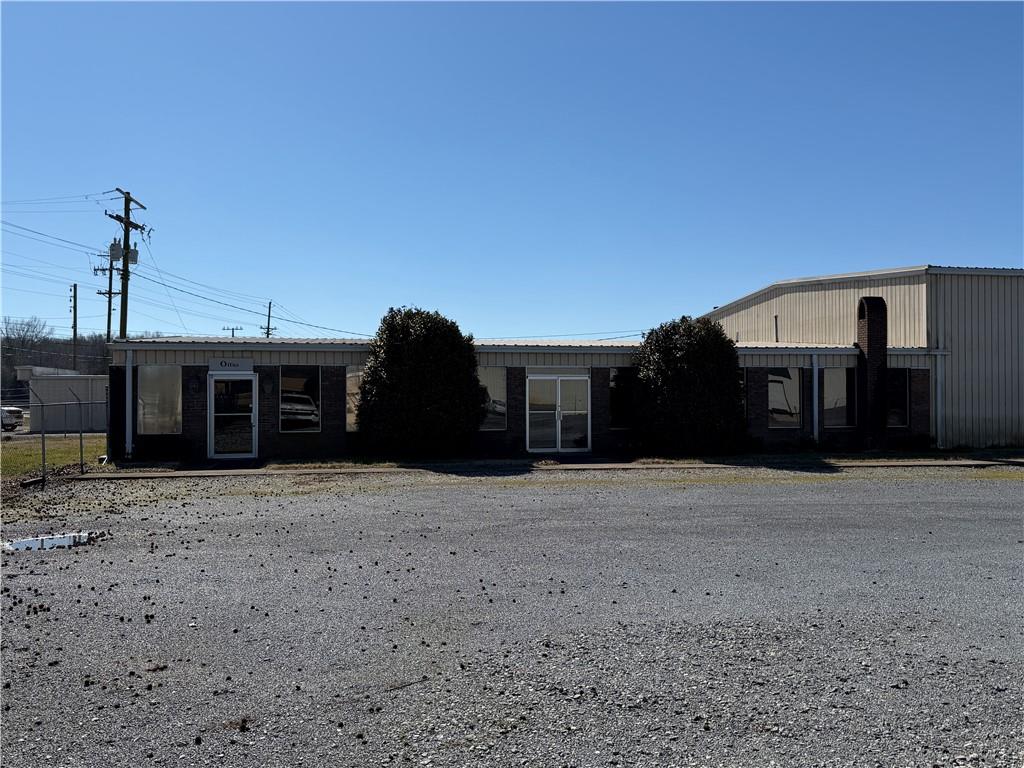 1865 Us 41 Hwy Property Photo 13