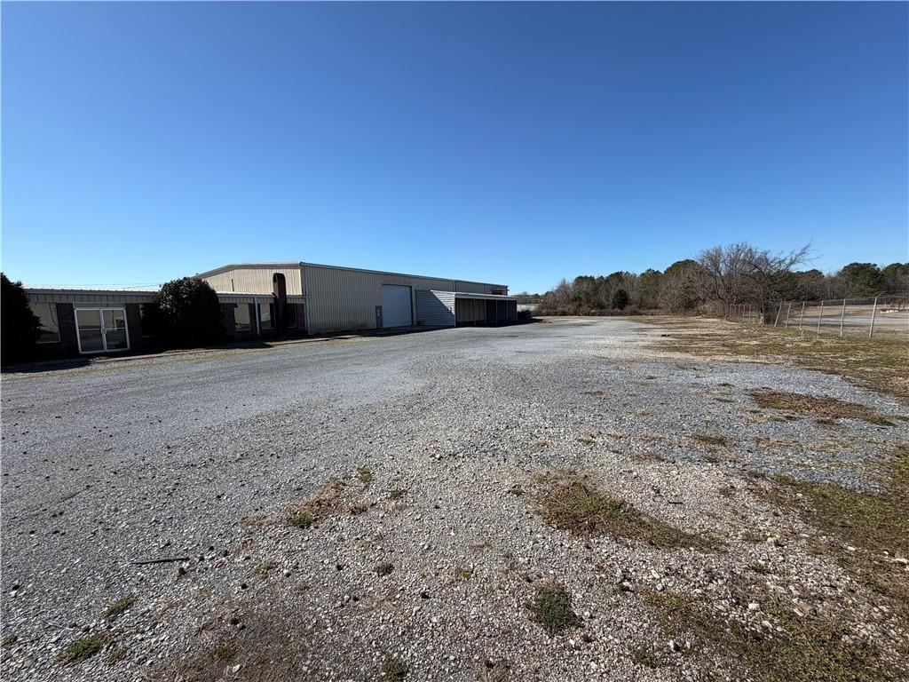 1865 Us 41 Hwy Property Photo 14