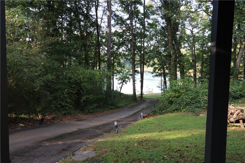 3235 Lakeside Drive Property Photo 18