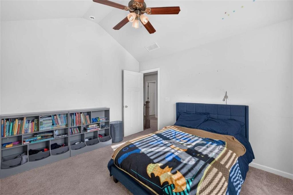 740 Jefferson Boulevard Property Photo 32