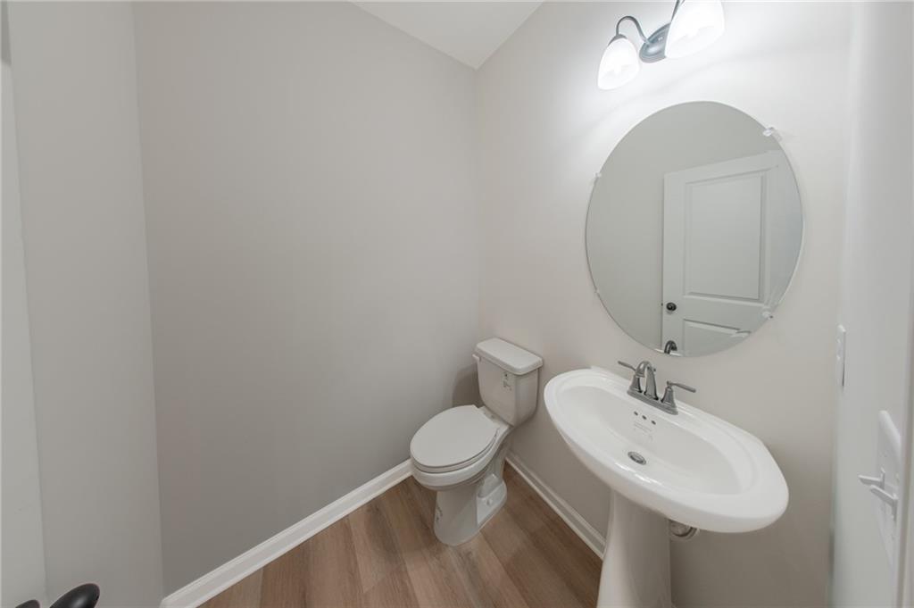 411 Summit View Lane Unit 5 Property Photo 12
