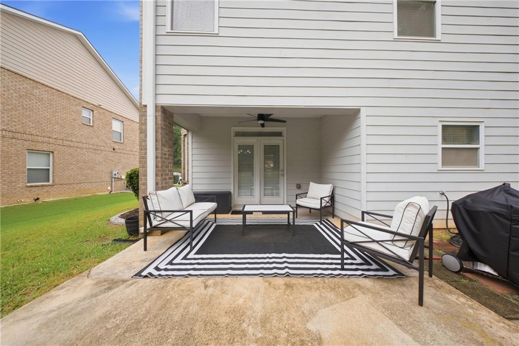 1330 Ethans Way Property Photo 35