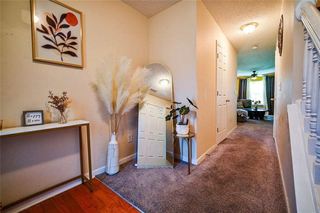 1476 April Lane Property Photo 7