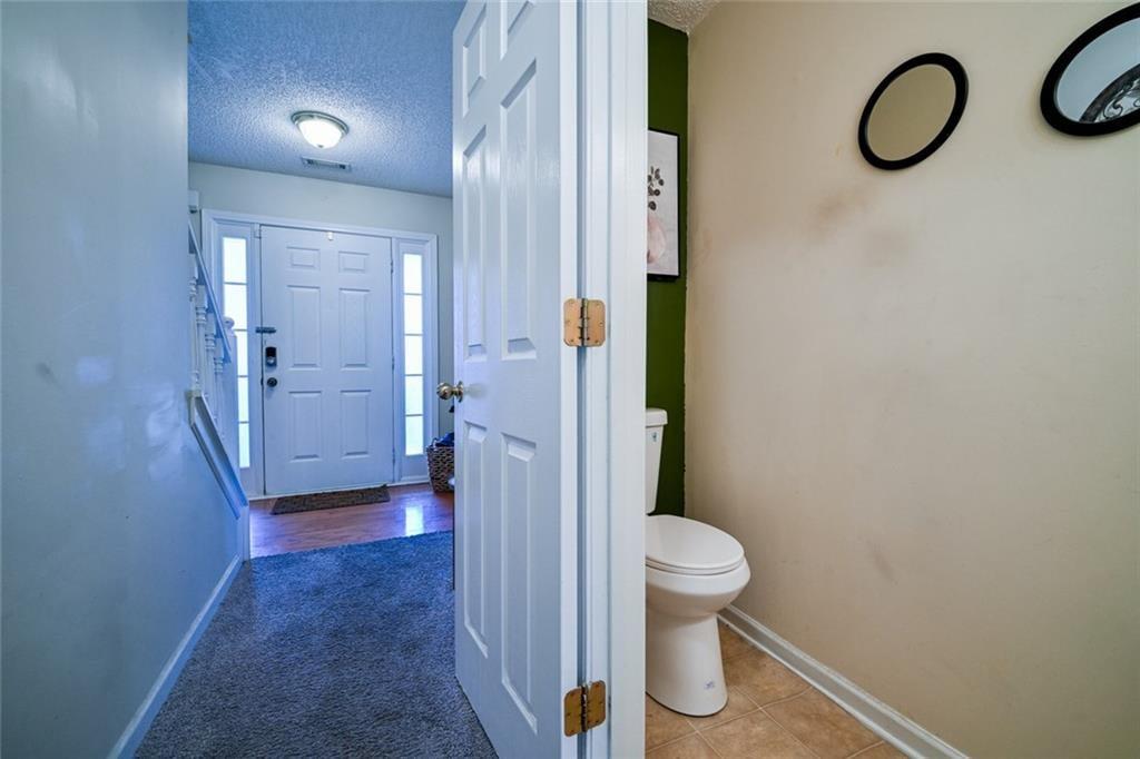 1476 April Lane Property Photo 10