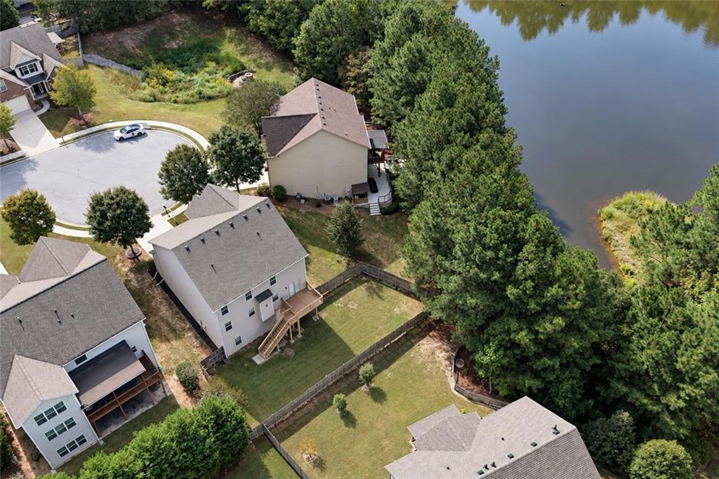 3422 Fallen Oak Drive Property Photo 39