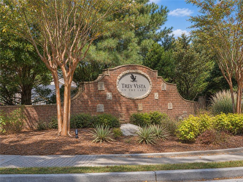 3422 Fallen Oak Drive Property Photo 40