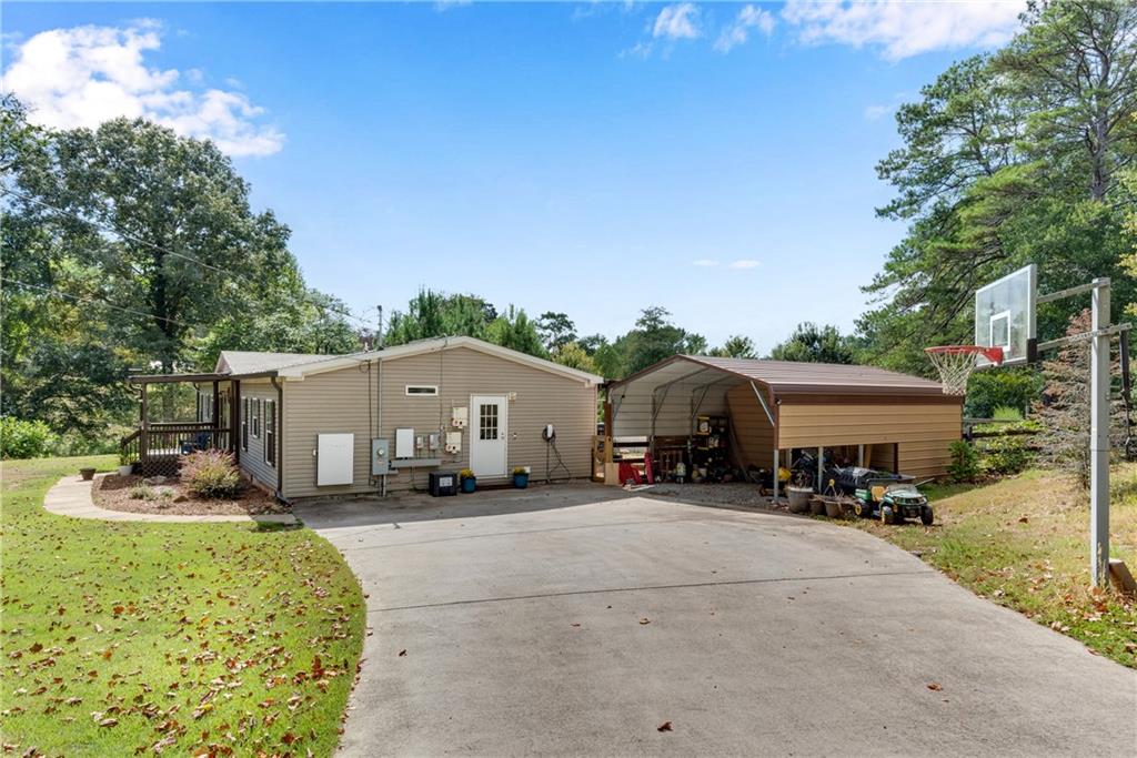 4353 Flatbottom Road Property Photo 3