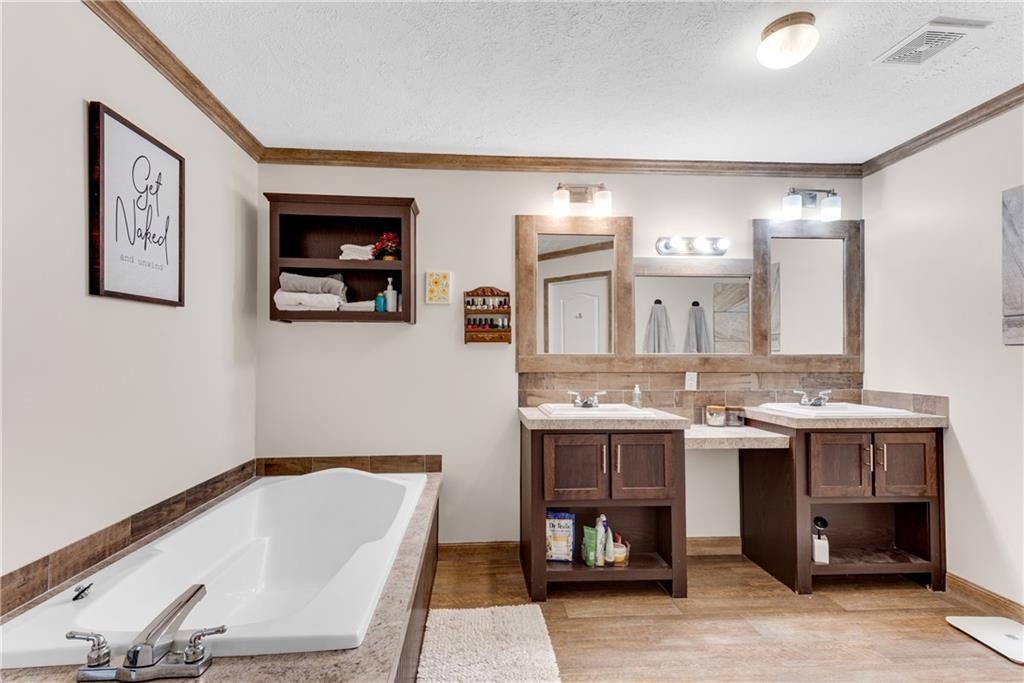 4353 Flatbottom Road Property Photo 21