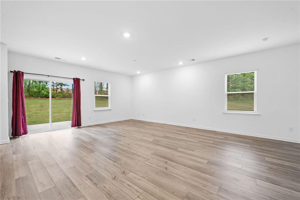 788 Evergreen Road Property Photo 10