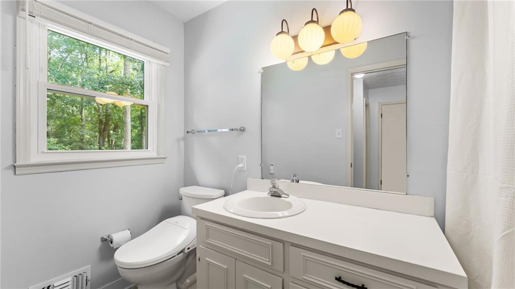 2679 Regency Drive E Property Photo 29