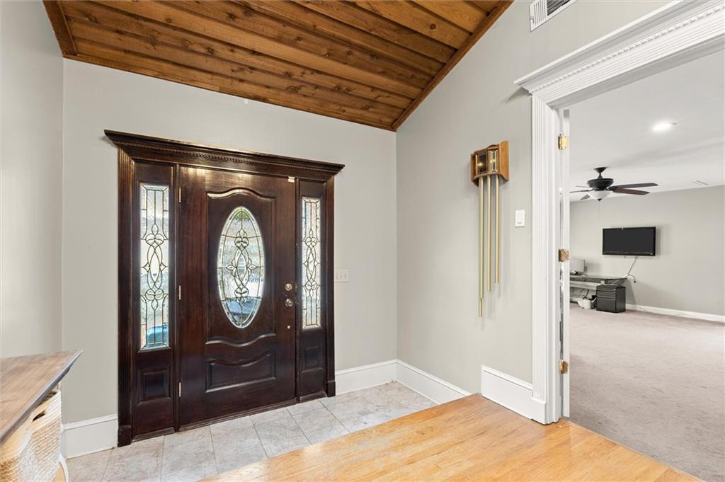 1071 Powell Wright Road Property Photo 4