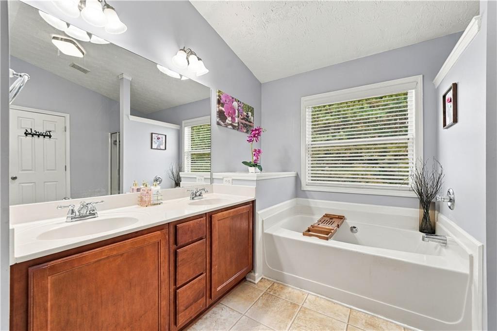 620 Oleander Way Property Photo 34