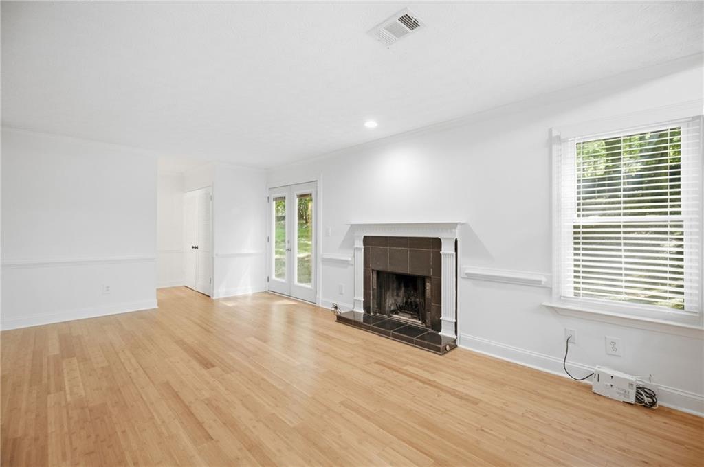 3863 Everett Court Property Photo 11