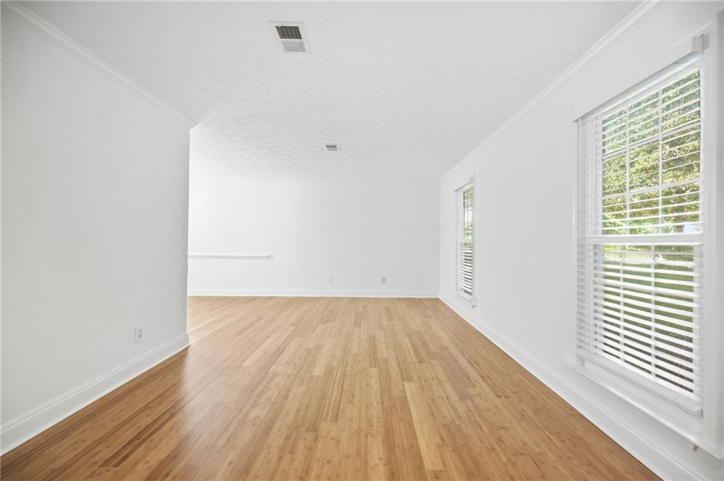 3863 Everett Court Property Photo 13