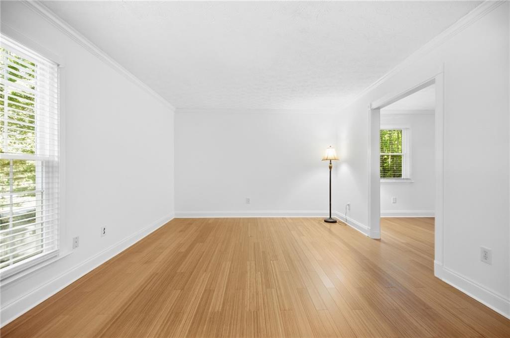 3863 Everett Court Property Photo 14