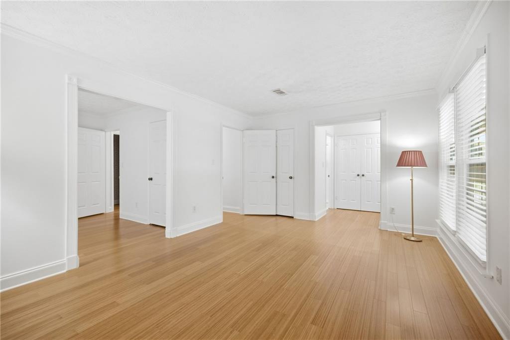 3863 Everett Court Property Photo 15