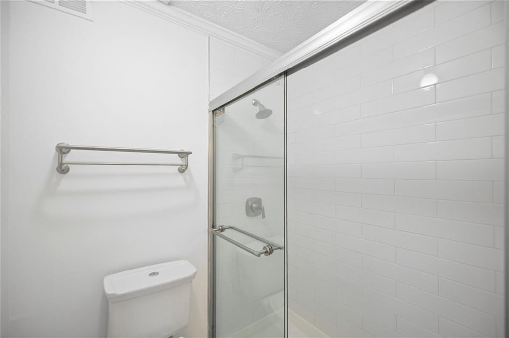 3863 Everett Court Property Photo 17