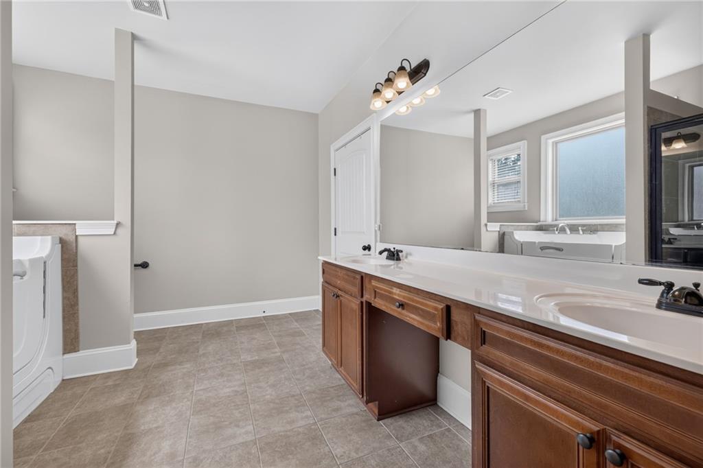 162 Oatgrass Drive Property Photo 14