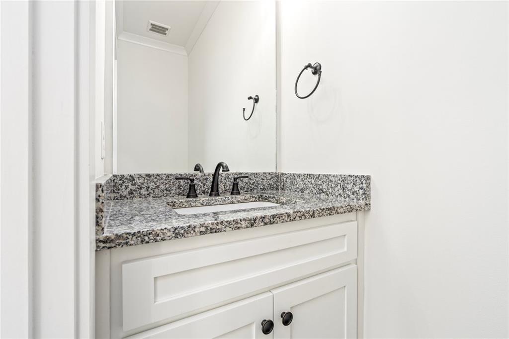 218 Ivey Drive Property Photo 17
