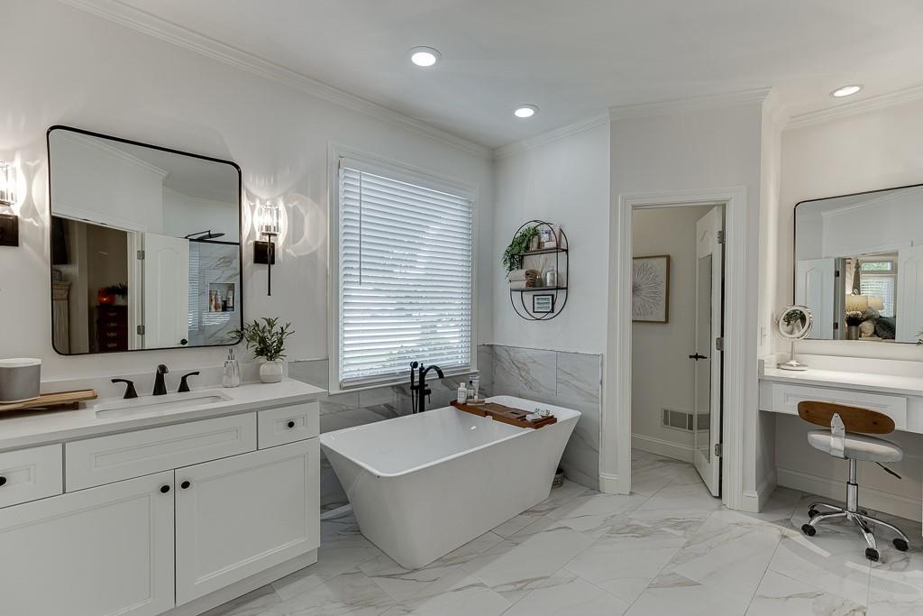 9315 Spinnaker Lane Property Photo 34
