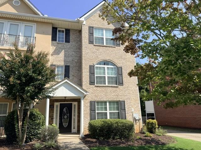 5700 Garden Circle Property Photo 1