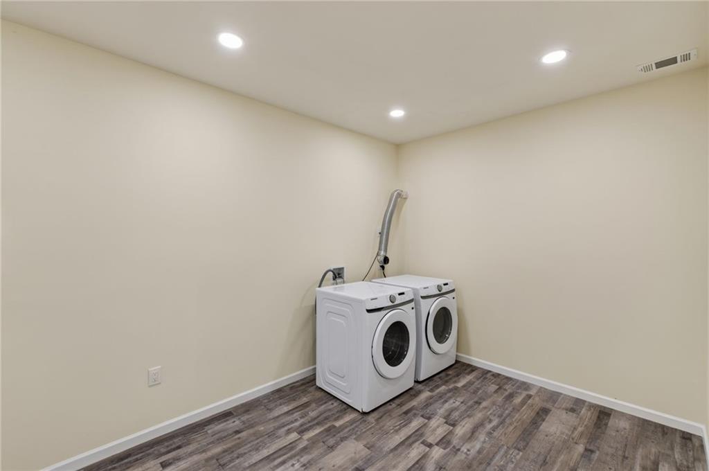 160 Janney Circle Property Photo 10