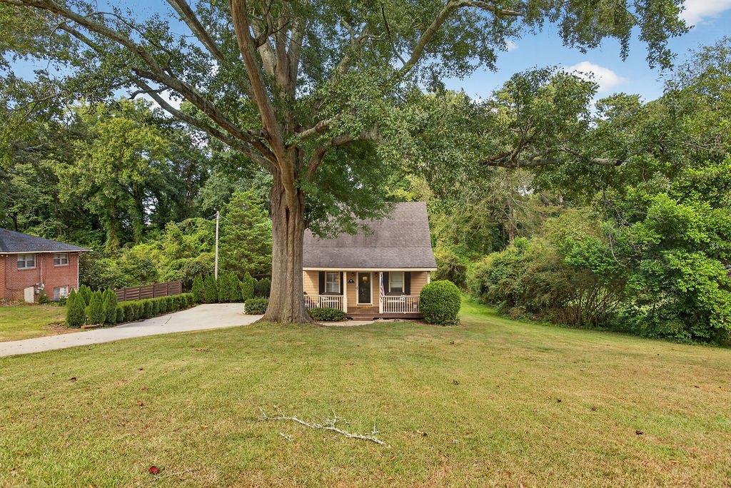 200 1/ 2 Pine Street Property Photo 1