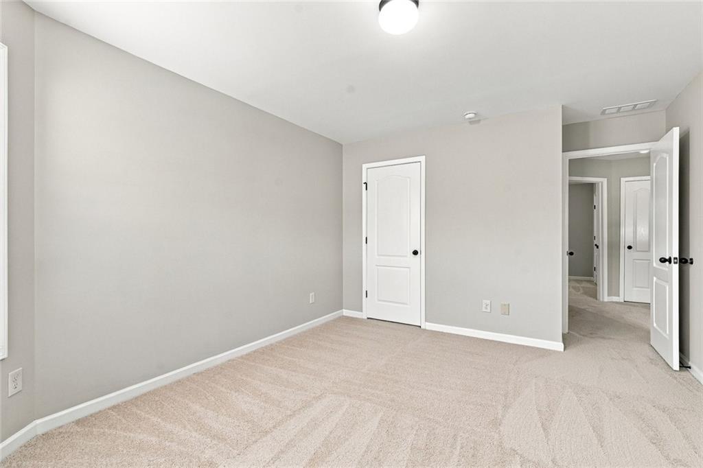 5335 Redfield Way Property Photo 17