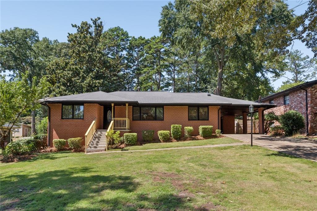 2171 Edgemore Drive Se Property Photo 1