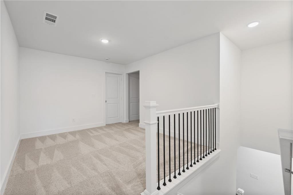 2515 Riverside Road Property Photo 12
