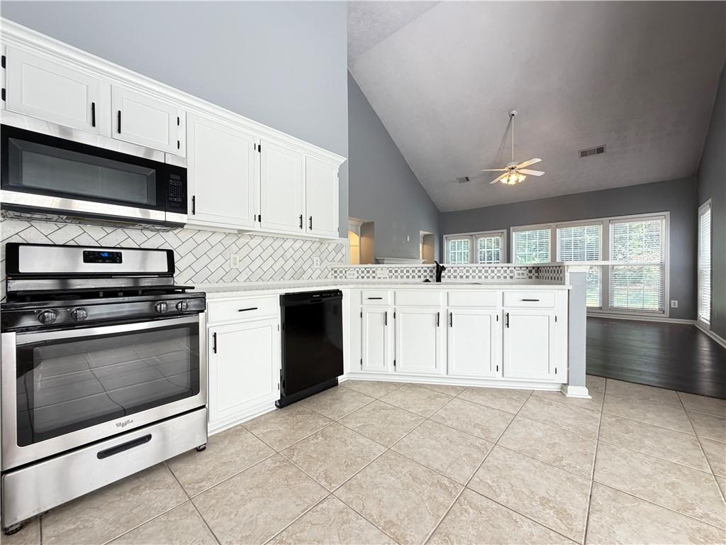 4065 River Green Parkway Property Photo 13