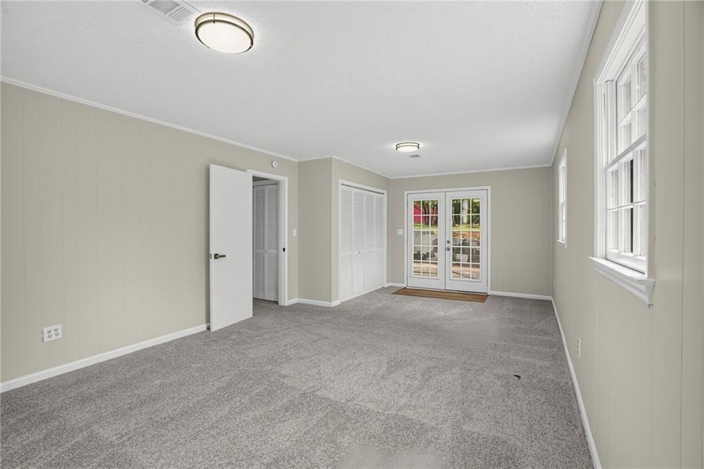 130 Kay Circle Property Photo 2