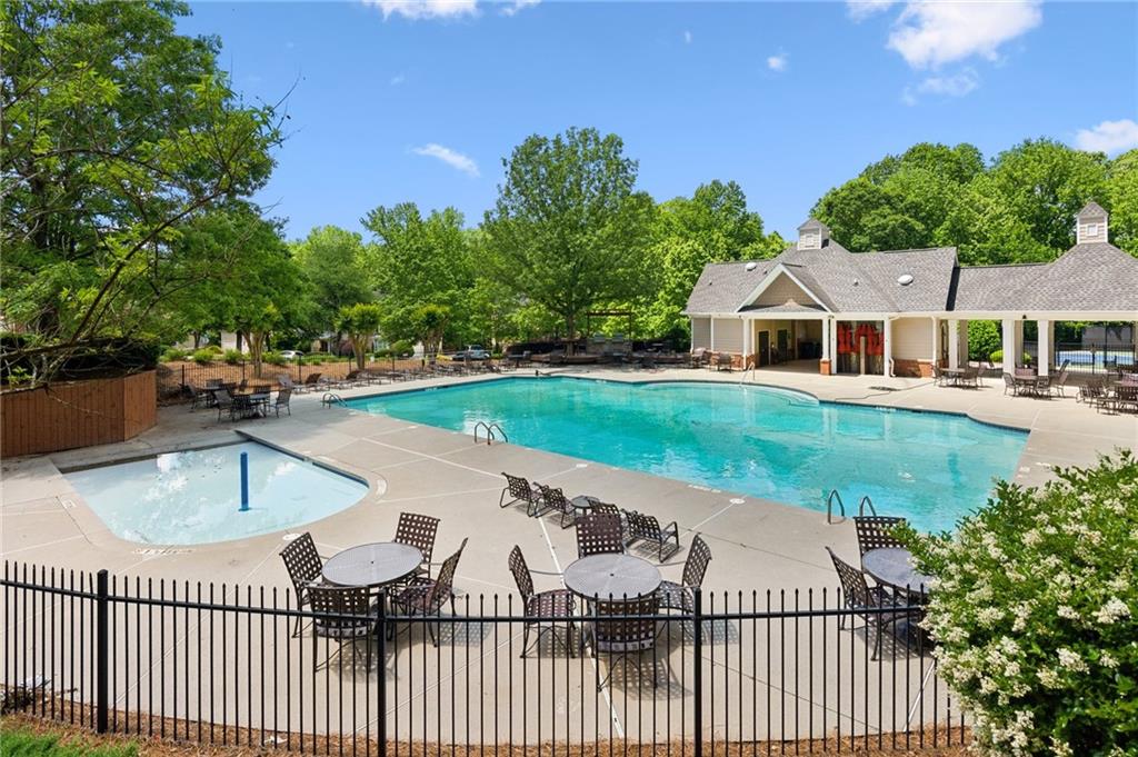 4092 Suwanee Mill Drive Property Photo 42