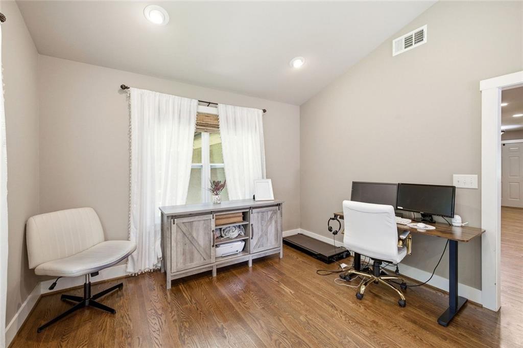 7839668 Property Photo 14
