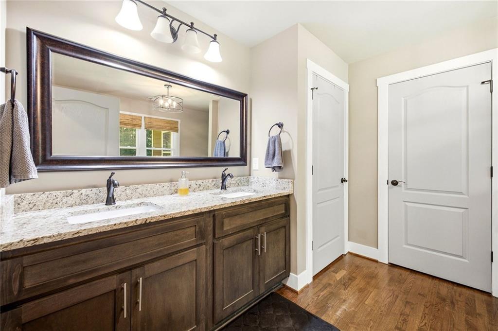 7839668 Property Photo 18
