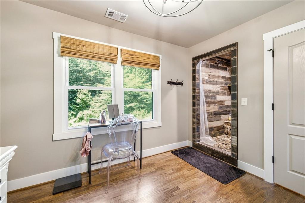 7839668 Property Photo 19
