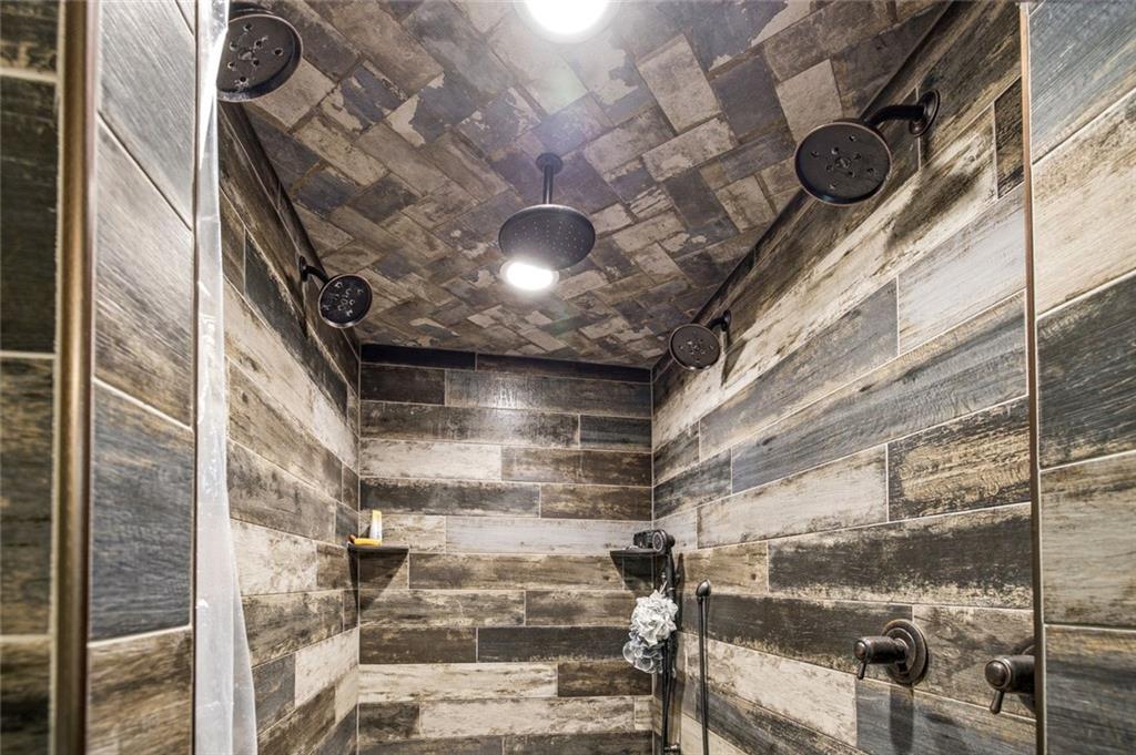 7839668 Property Photo 21