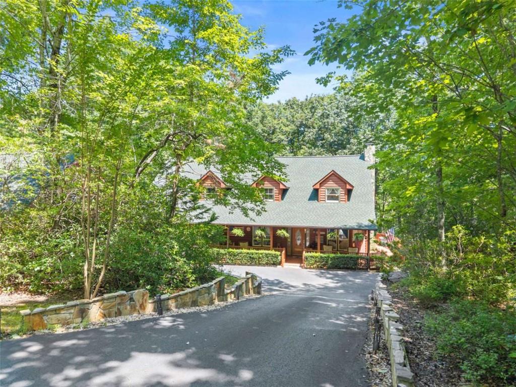 257 Interlochen Court Property Photo 7